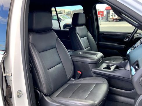 Used 2022 Chevrolet Tahoe LT RWD image 13