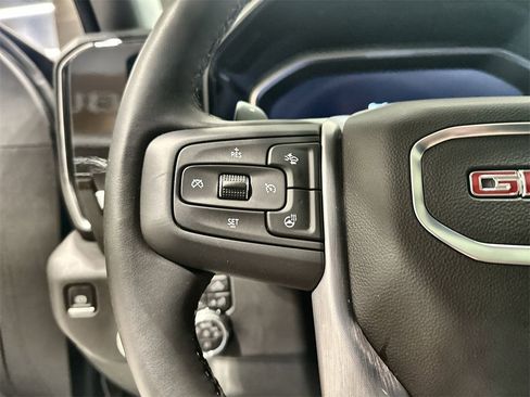 New 2026 GMC Sierra 1500 SLT image 31