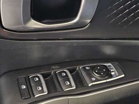 Used 2022 Kia Sorento LX FWD image 22