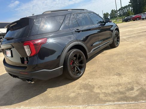 Used 2022 Ford Explorer ST w/ Equipment Group 401A AWD/4WD image 5