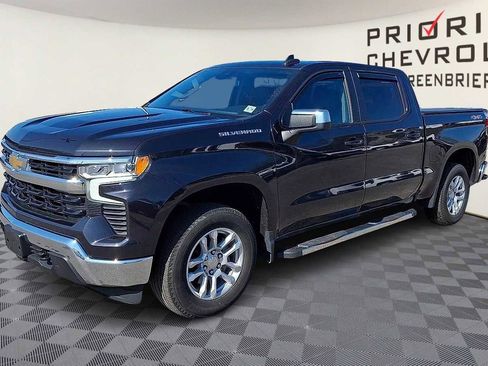 Used 2023 Chevrolet Silverado 1500 LT image 4