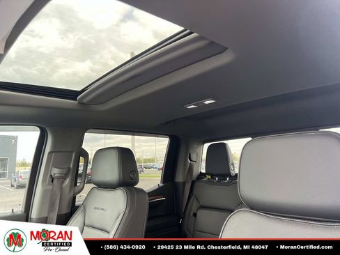Used 2023 GMC Sierra 1500 Denali AWD/4WD image 18