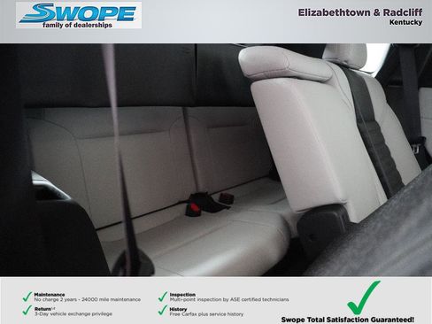 New 2025 Mitsubishi Outlander SE image 9