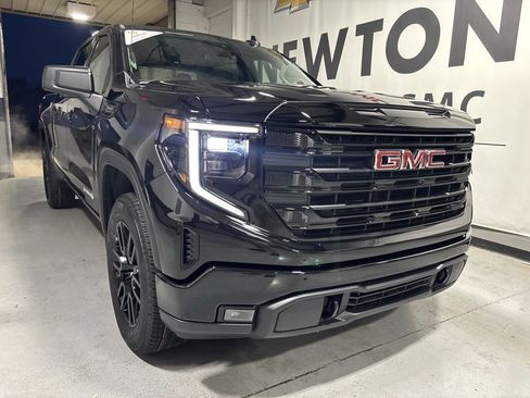 New 2026 GMC Sierra 1500 Elevation image 35