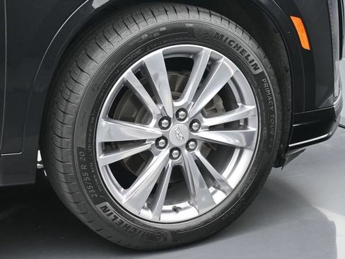 Used 2023 Cadillac XT6 Premium Luxury FWD image 6