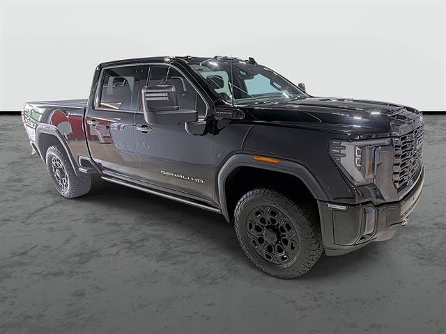 Used 2024 GMC Sierra 2500 Denali Ultimate AWD/4WD image 5