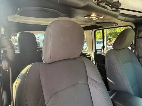 Used 2020 Jeep Wrangler Unlimited Sport S AWD/4WD image 28