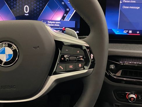 New 2025 BMW 330i xDrive Sedan w/ Convenience Package image 30