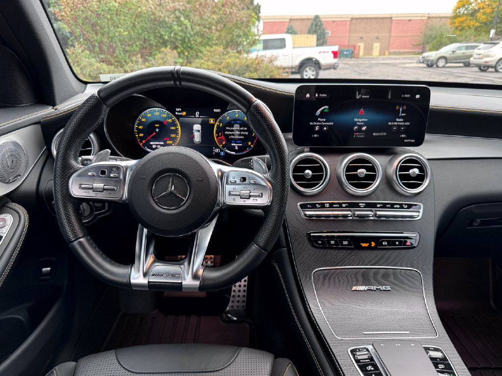 Used 2020 Mercedes-Benz GLC 63 AMG 4MATIC image 28
