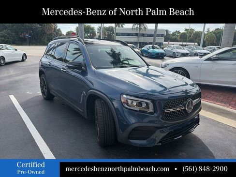 Used 2023 Mercedes-Benz GLB 250 image 3
