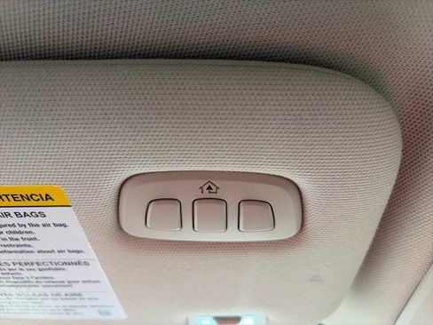 Used 2023 Ford Explorer Platinum w/ Technology Package image 20