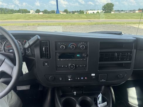 New 2025 Chevrolet Express 3500 w/ Power Convenience Package image 14