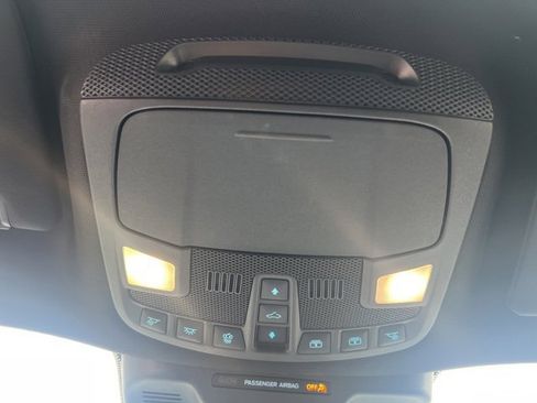 Used 2024 Ford Expedition Platinum image 36