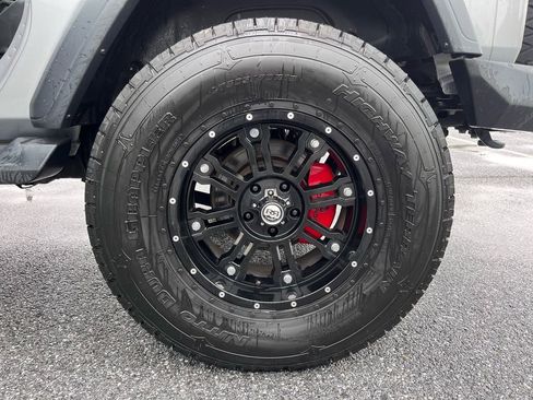 Used 2018 Jeep Wrangler Sport AWD/4WD image 21