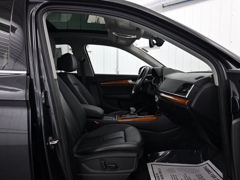 Used 2021 Audi Q5 2.0T Premium Plus image 23