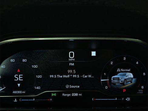 Used 2023 GMC Yukon SLT image 15