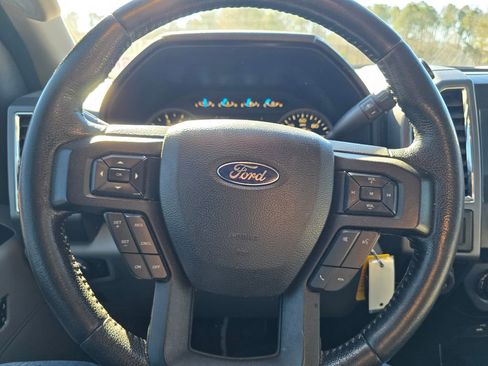 Used 2016 Ford F150 XLT w/ Equipment Group 301A Mid image 4