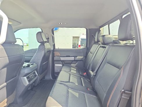 Used 2023 Ford F350 Lariat w/ Chrome Package AWD/4WD image 22