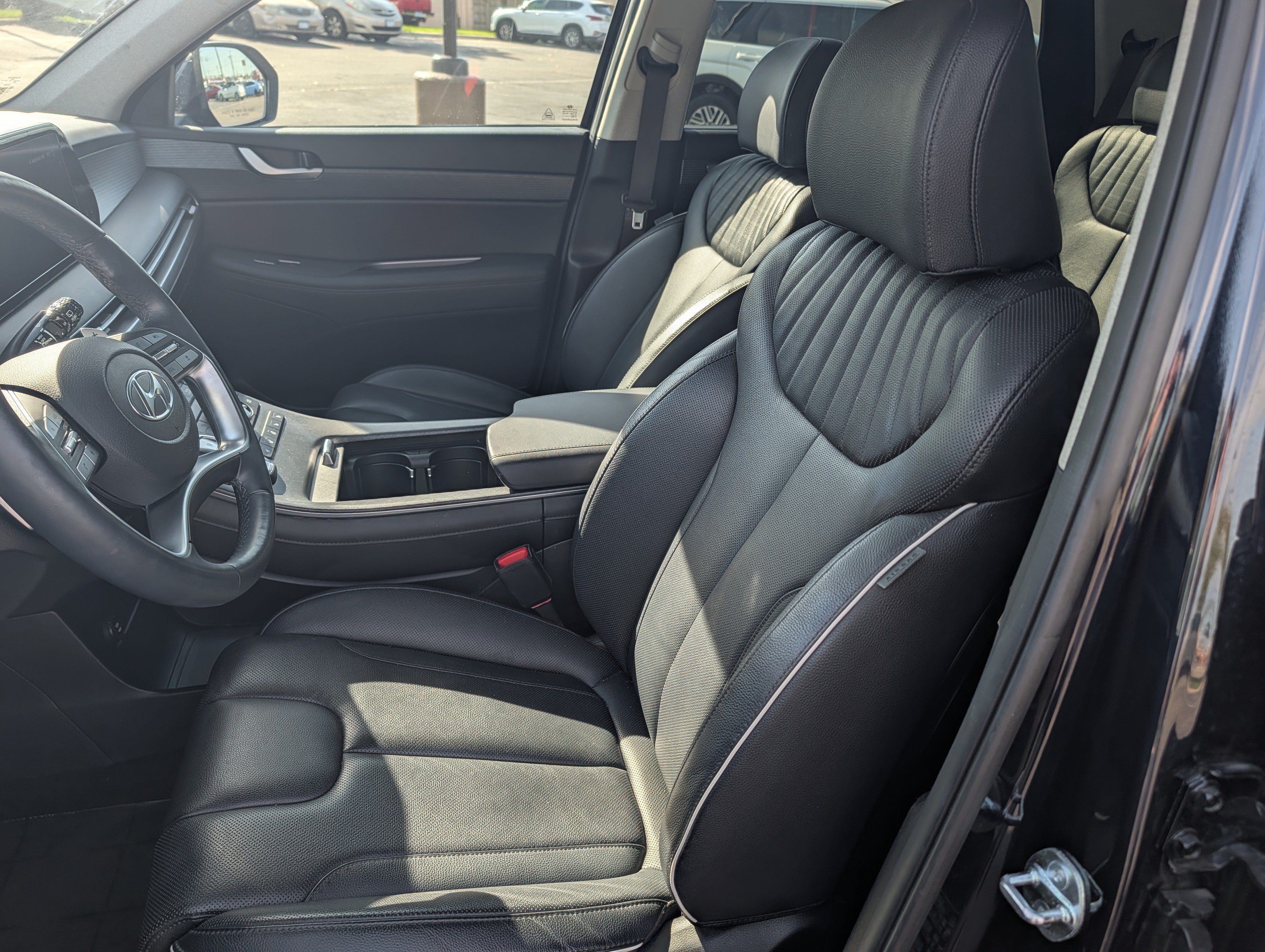 Used 2025 Hyundai Palisade Limited AWD/4WD image 10