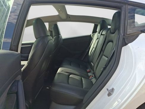 Used 2023 Tesla Model 3 Standard Range RWD image 12