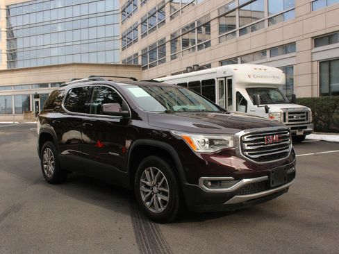 Used 2017 GMC Acadia SLE w/ Driver Alert Package I AWD/4WD image 1