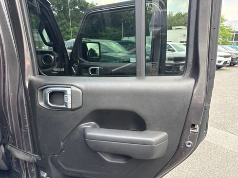 Used 2023 Jeep Wrangler Unlimited w/ Cold Weather Group AWD/4WD image 34