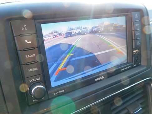 Used 2019 Dodge Grand Caravan SE w/ UConnect Hands-Free Group image 19