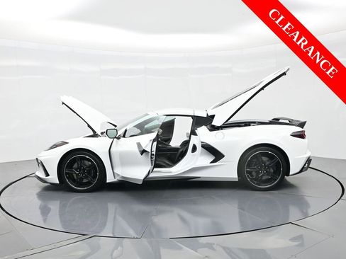 Used 2022 Chevrolet Corvette Stingray Premium Cpe w/ Z51 Performance Package image 34