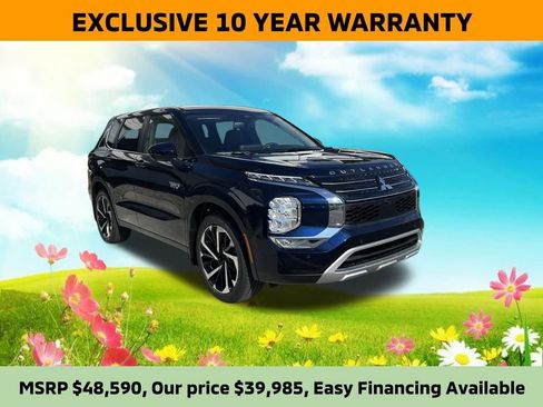 New 2025 Mitsubishi Outlander SE image 1