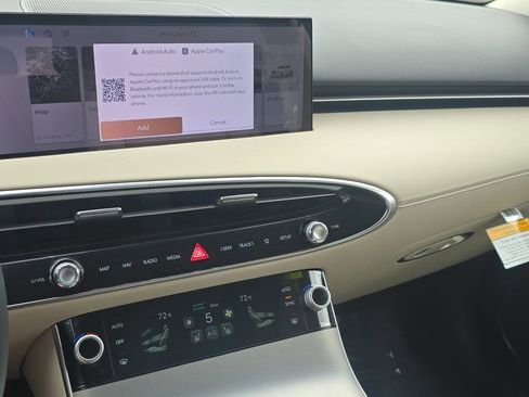 New 2026 Genesis GV70 2.5T Select image 22