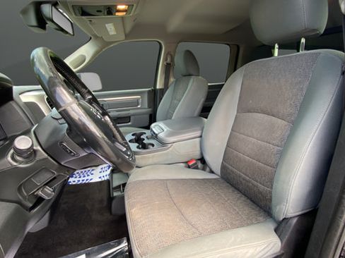 Used 2018 RAM 2500 Big Horn AWD/4WD image 9