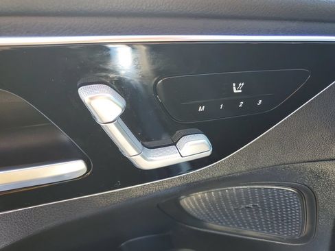 Used 2023 Mercedes-Benz C 300 Sedan image 24