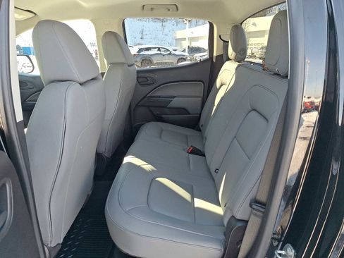 Used 2018 Chevrolet Colorado W/T image 10