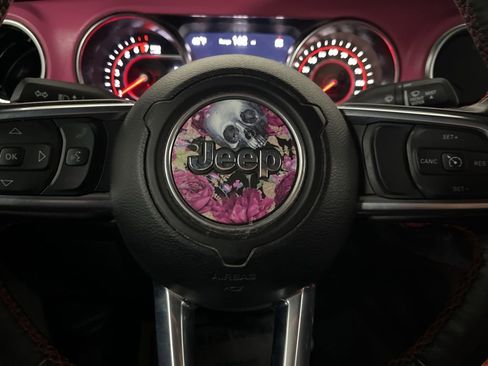 Used 2022 Jeep Wrangler Unlimited Rubicon w/ Cold Weather Group image 65