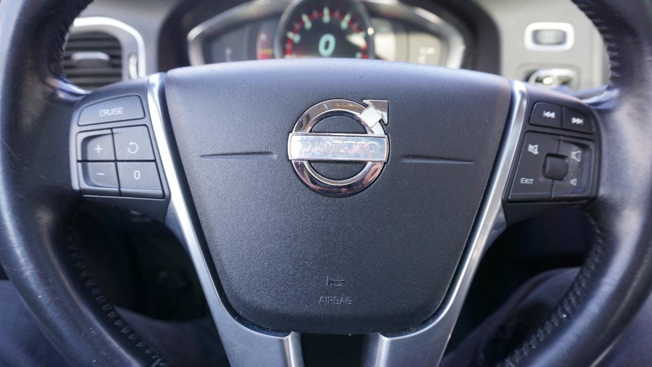 Used 2014 Volvo S60 T5 FWD image 19