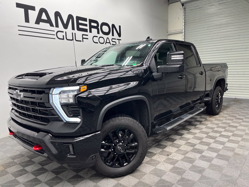 Used 2025 Chevrolet Silverado 2500 LTZ w/ Trail Boss Package AWD/4WD image 2