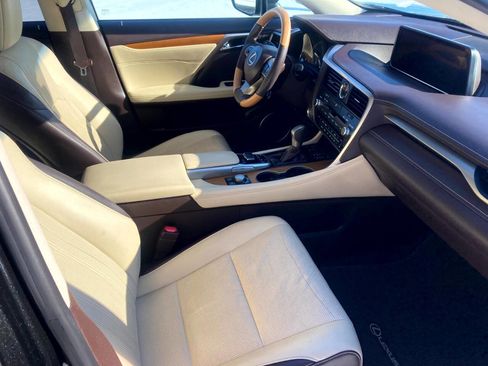 Used 2019 Lexus RX 350 AWD image 13