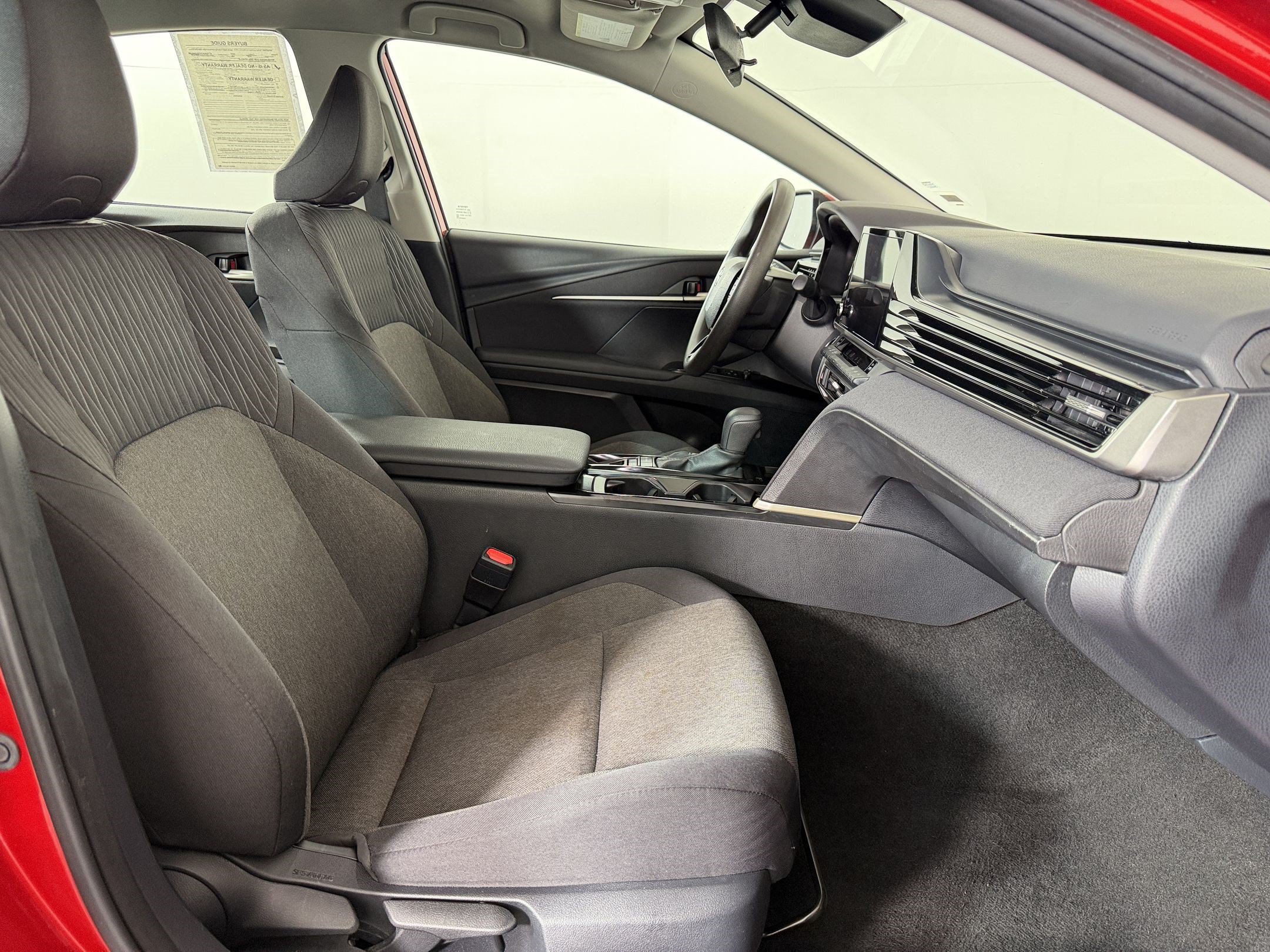 Used 2025 Toyota Camry LE FWD image 21