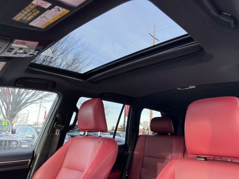 Used 2023 Lexus GX 460 Premium image 24