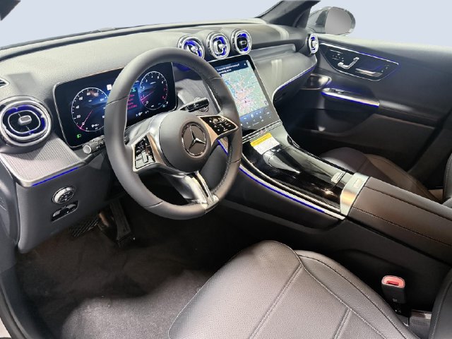 New 2027 Mercedes-Benz GLC 300 4MATIC image 5