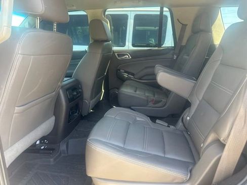 Used 2019 GMC Yukon Denali w/ Open Road Package AWD/4WD image 10