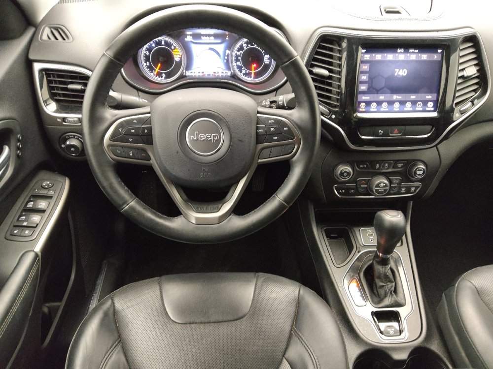 Used 2019 Jeep Cherokee Limited FWD image 22