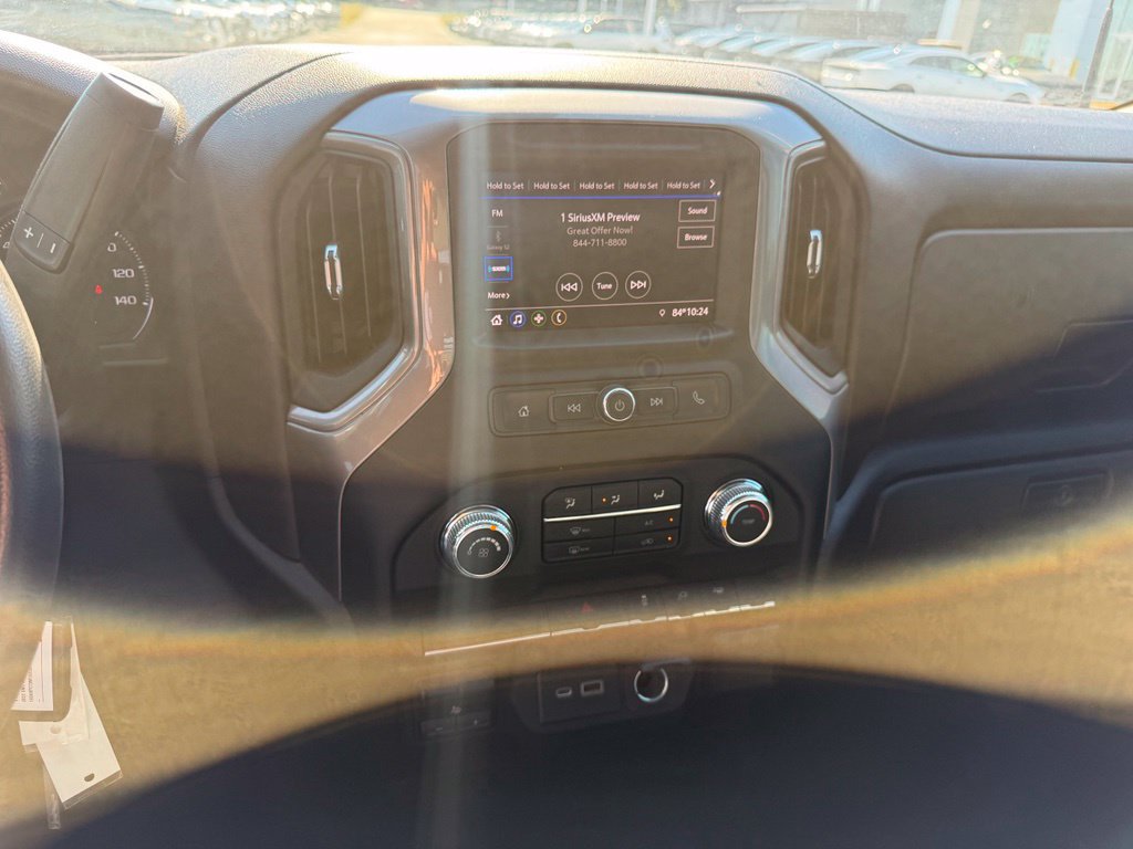 Used 2022 GMC Sierra 3500 Pro w/ Convenience Package RWD image 10