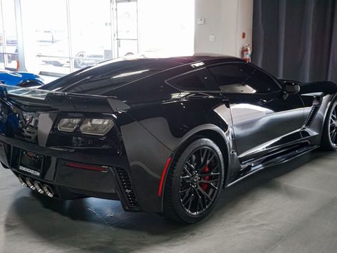 Used 2017 Chevrolet Corvette Z06 RWD image 7