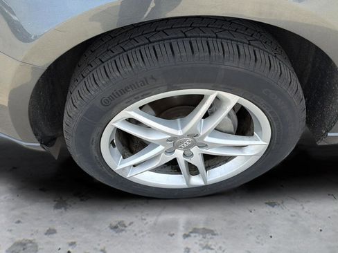 Used 2017 Audi Q5 2.0T Premium Plus w/ Technology Package image 9