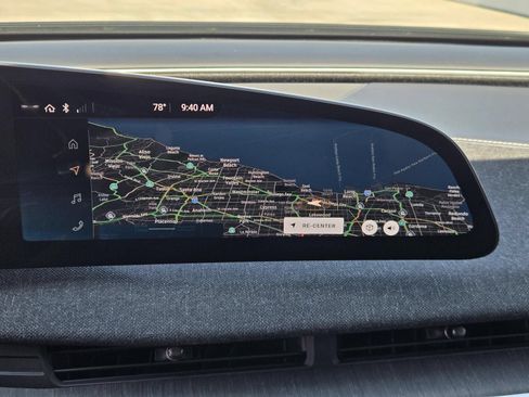 Used 2025 Lucid Air Pure RWD image 10