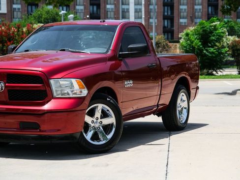Used 2014 RAM 1500 Tradesman w/ Power & Remote Entry Group RWD image 9