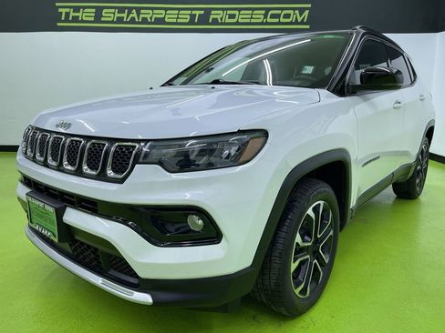 Used 2023 Jeep Compass Limited image 5