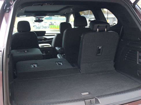 Certified 2026 Buick Enclave Avenir w/ Super Cruise Package image 31