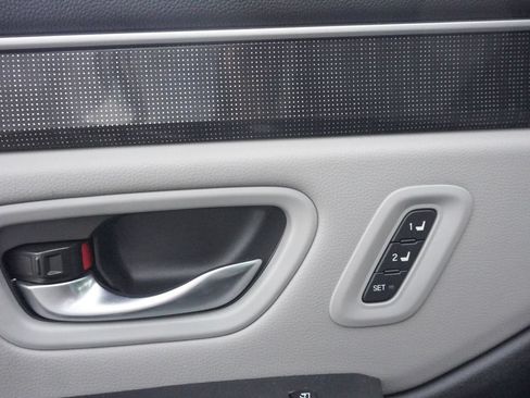 Used 2023 Honda Pilot Elite image 41